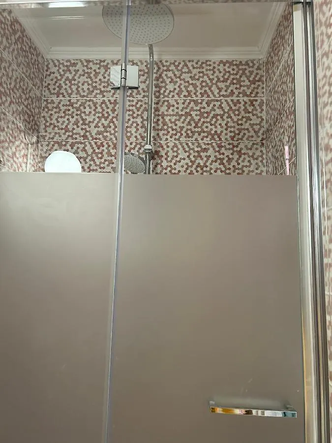 Gasthuis Guesthouse Dahlia Rossa Rome Italië